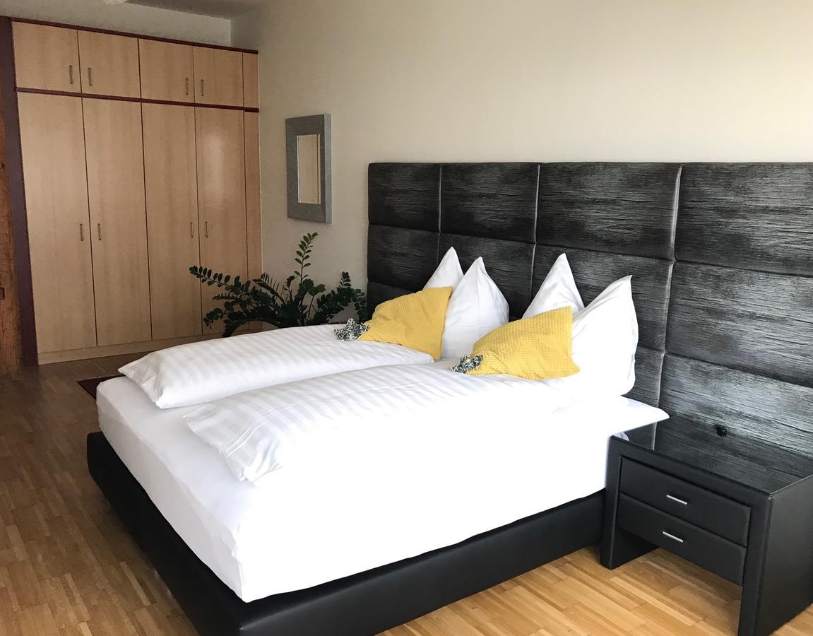 Hotel Bellini Λεόμπεν Εξωτερικό φωτογραφία