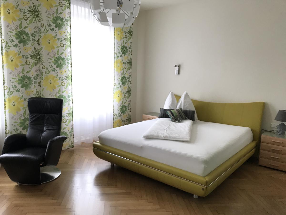Hotel Bellini Λεόμπεν Εξωτερικό φωτογραφία
