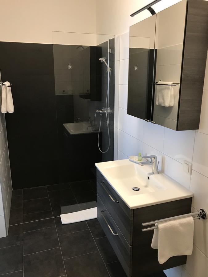 Hotel Bellini Λεόμπεν Εξωτερικό φωτογραφία